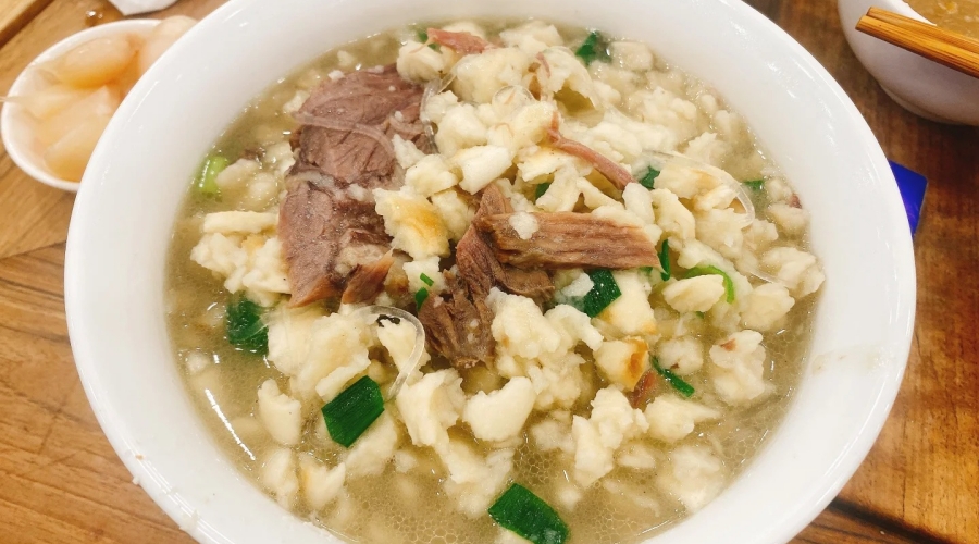 Beef (Lamb) Paomo (牛羊肉泡馍)