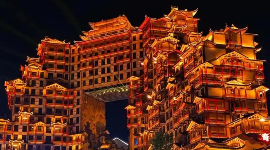 Night view of 72 Strange Towers in Zhangjiajie