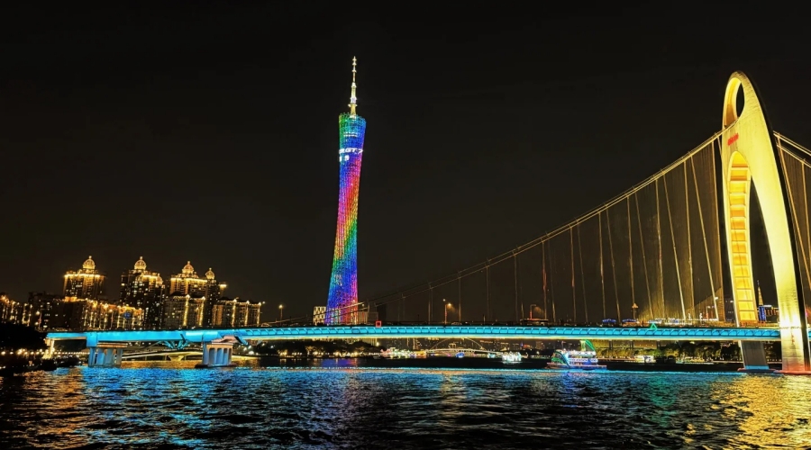 Arrival in Guangzhou