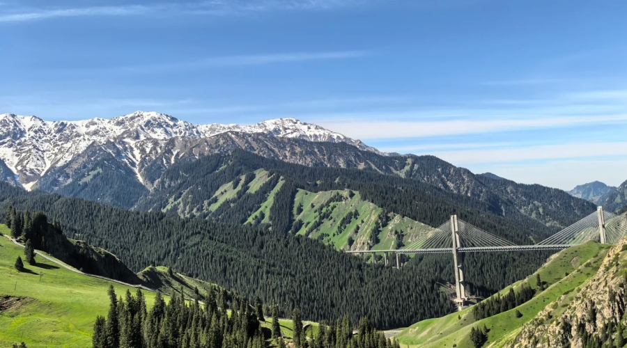 Sayram Lake → Yining → Urumqi – Ili Valley Culture & Local Heritage
