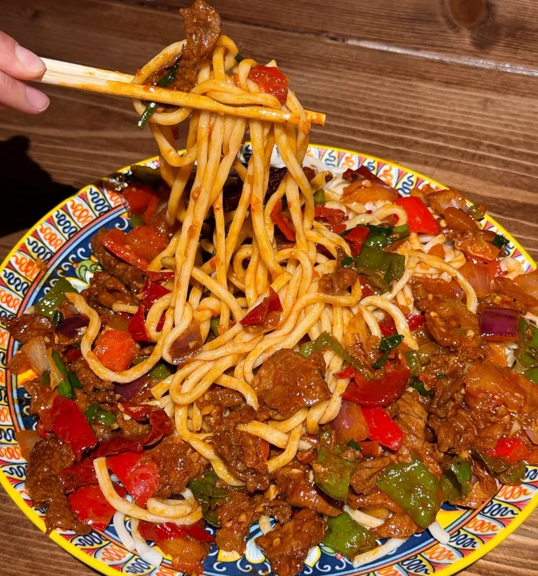 Laghman (新疆拌面)