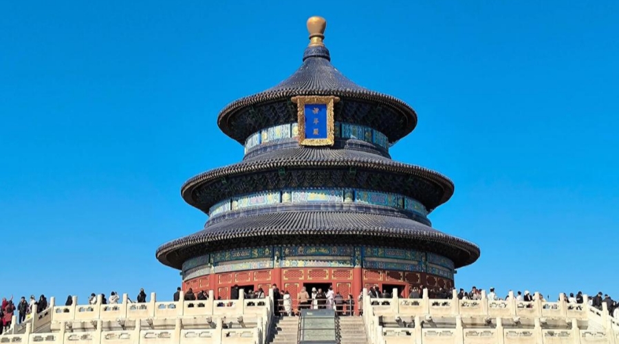 8-Day China Cultural Tour: Historic Capitals & Modern Life