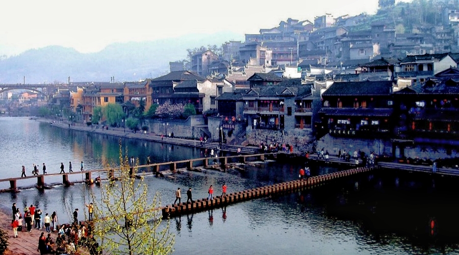 5 Days Zhangjiajie Tour: Avatar Mountains & Tujia Culture
