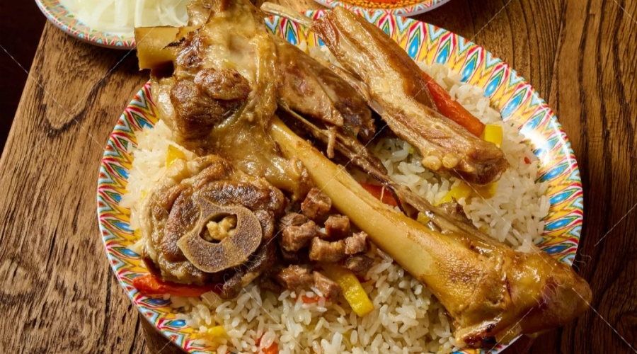 Xinjiang Pilaf / Polo (新疆抓饭)