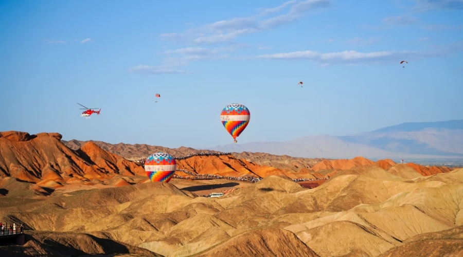 8-Day Gansu Silk Road & Desert Adventure