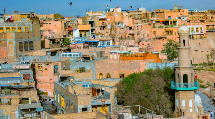 Aksu → Kashgar – Enter the Heart of Uyghur Culture