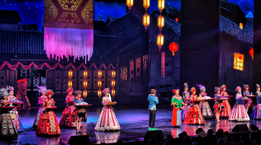 Charming Xiangxi Show