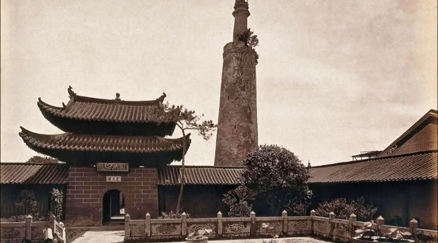 Huaisheng Mosque in Guangzhou